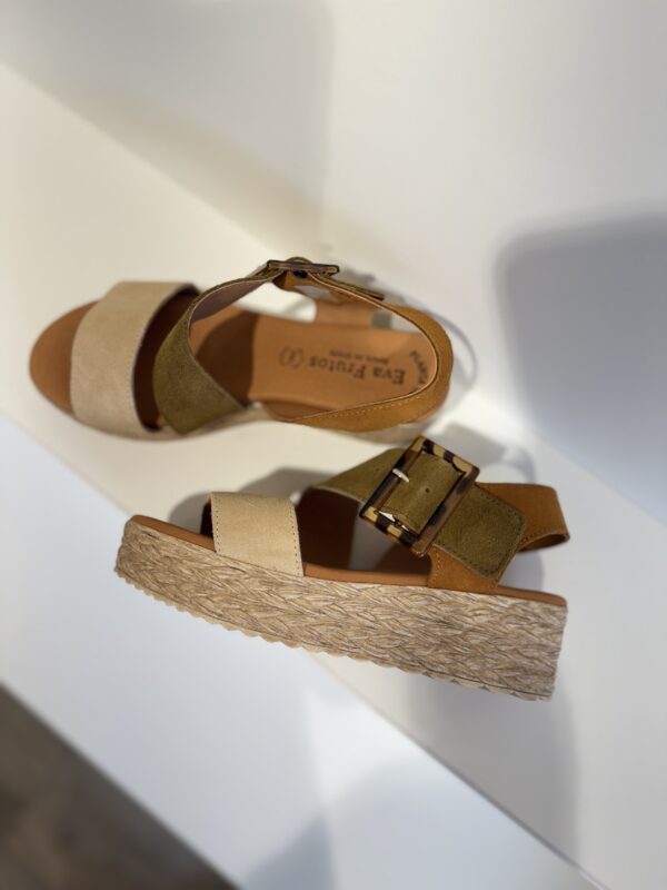 Sandale compensée Camille Beige/kaki Eva Frutos