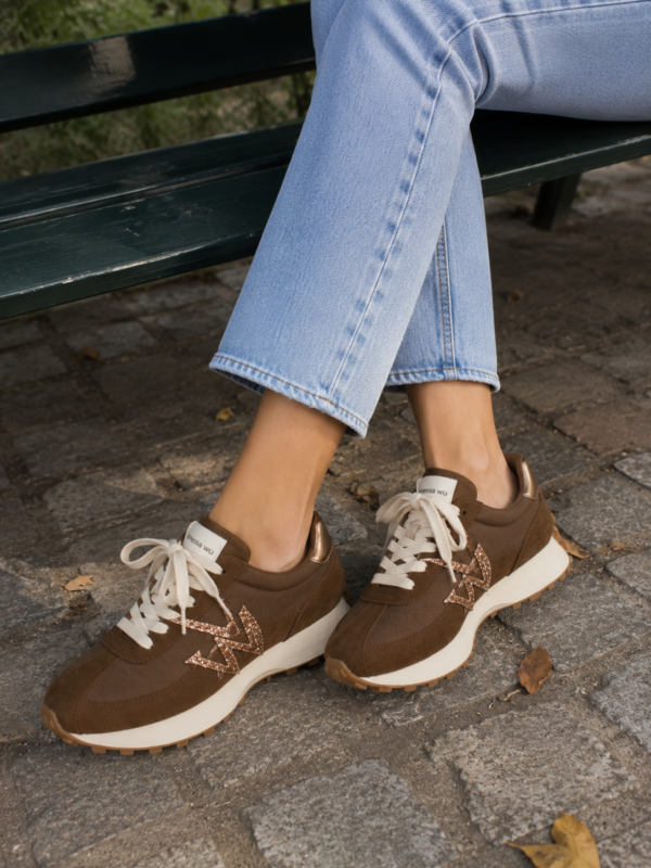 Baskets Flow Initials Marron Vanessa Wu